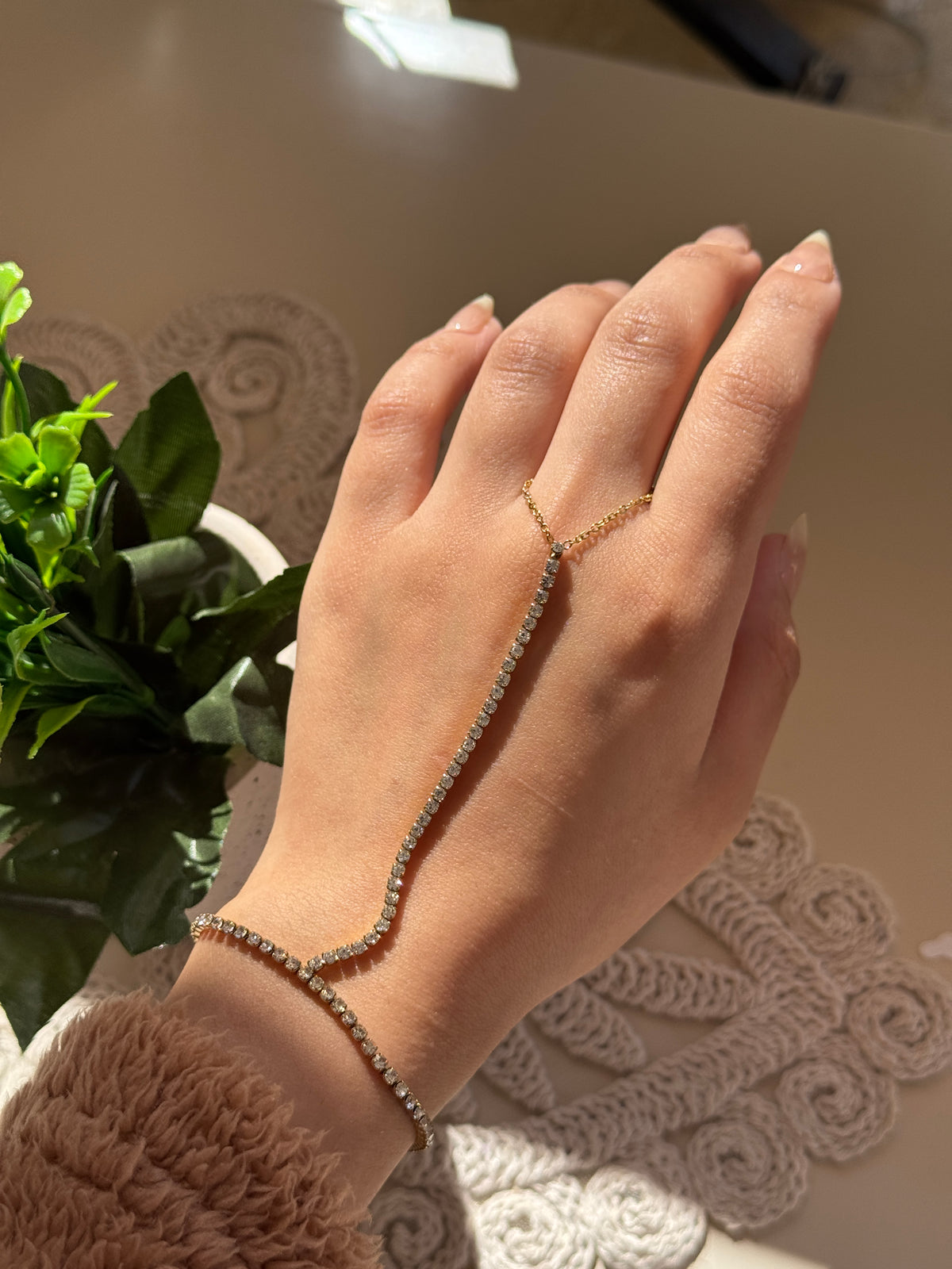 Hand chain
