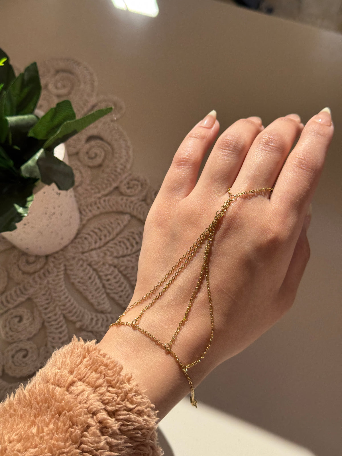 Hand chain ✨